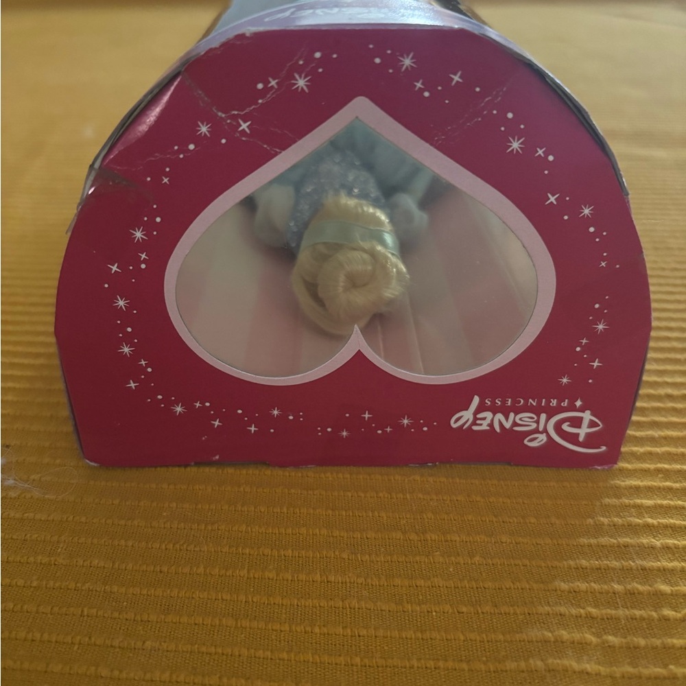 Disney Cinderella Doll in Sparkling Silver and Blue Gown - Picture 4 of 4